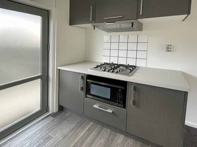 4/1 Angle Street, Picton