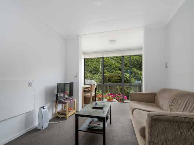 4/1 Angle Street, Picton