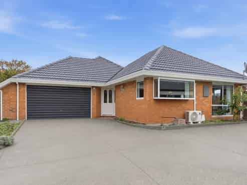 7 Broadfell Avenue, Avonhead