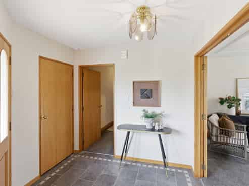 7 Broadfell Avenue, Avonhead