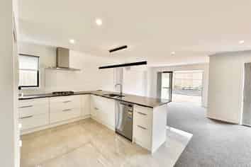  Malahide Drive, Flat Bush