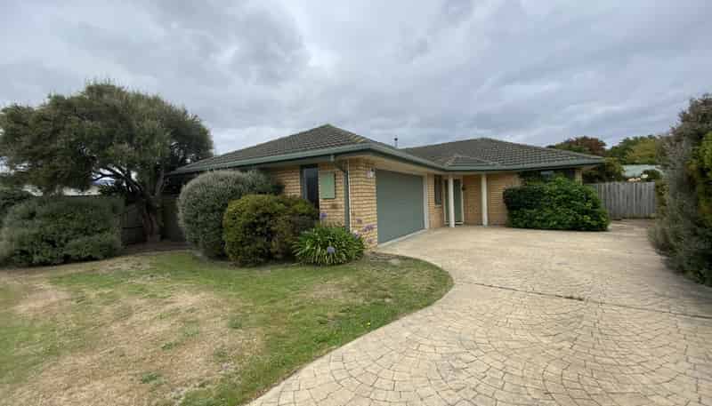 14 Iroquois Place, Wigram