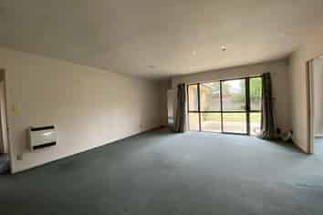 14 Iroquois Place, Wigram