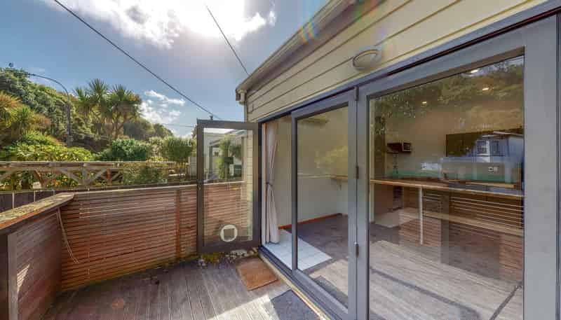 233 Ohiro Valley Road , Brooklyn