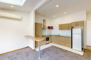 233 Ohiro Valley Road , Brooklyn