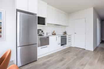 102/4 Range View Road, Mount Albert