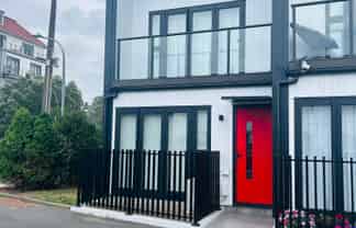 8/97 Mokoia Road, Birkenhead