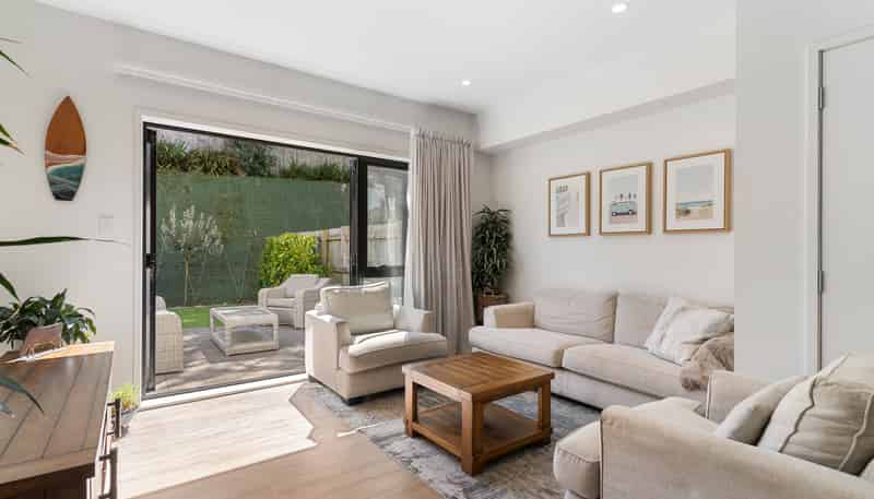 16 Kikorangi Lane, Mount Wellington