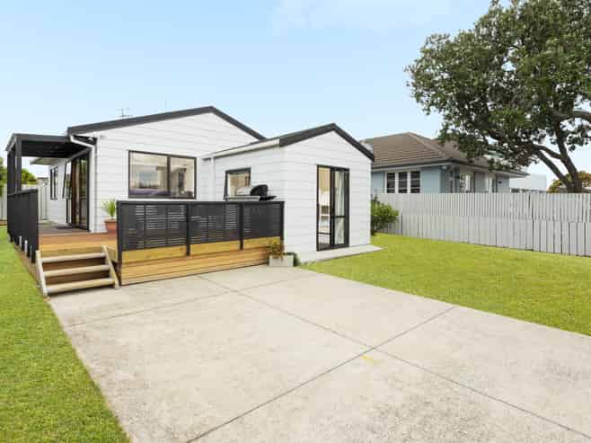 12B Kaimanawa Street, Mount Maunganui