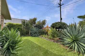 2 St Leonard Street, Saint Johns Hill