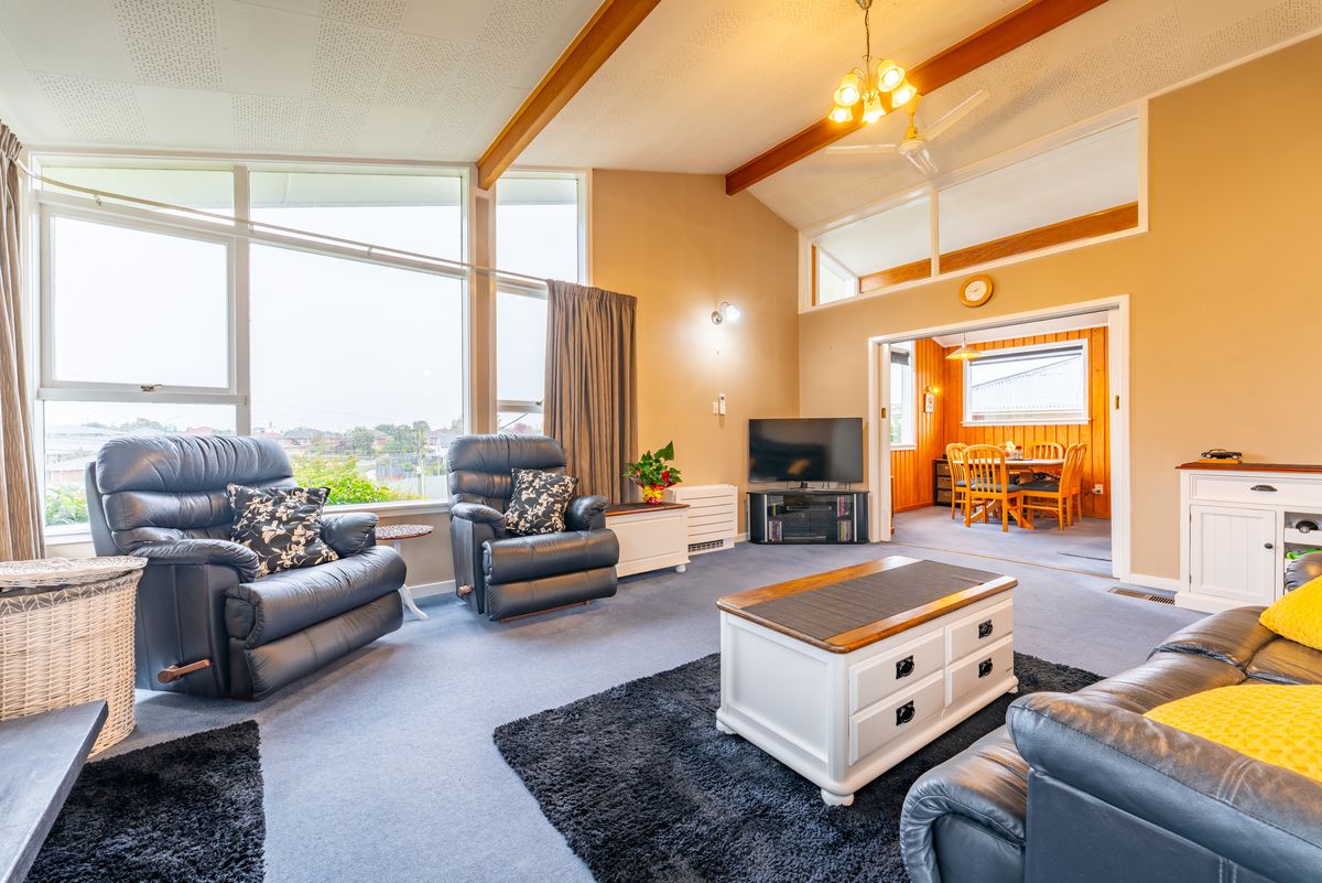 Designed for family living - Mehr