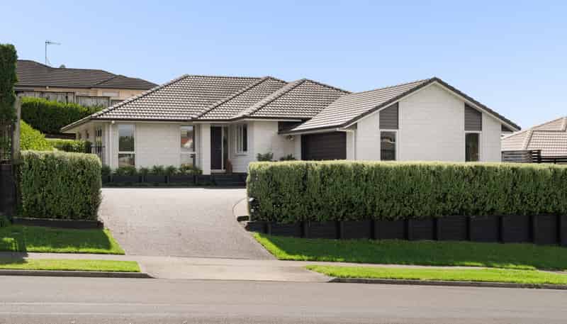 55 Inverness Drive, Pyes Pa