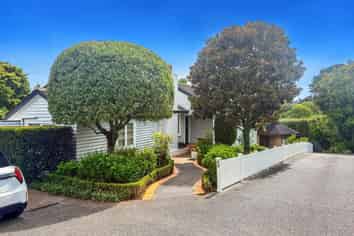 69 Waiatarua Road, Remuera
