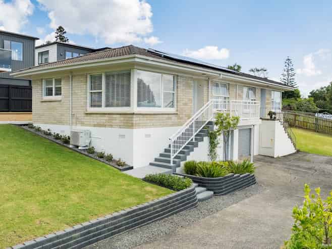 1 & 2/3 Cheryl Place, Hillcrest