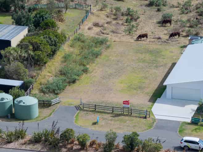 Manawatu / Whanganui - Address withheld