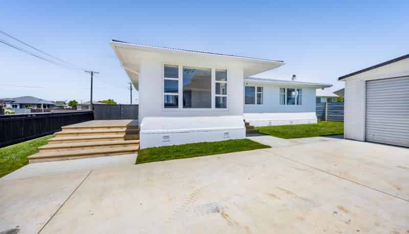 1A Robbins Cres, Hawera