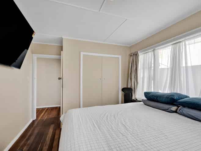 8 Pacey Avenue, Hawera