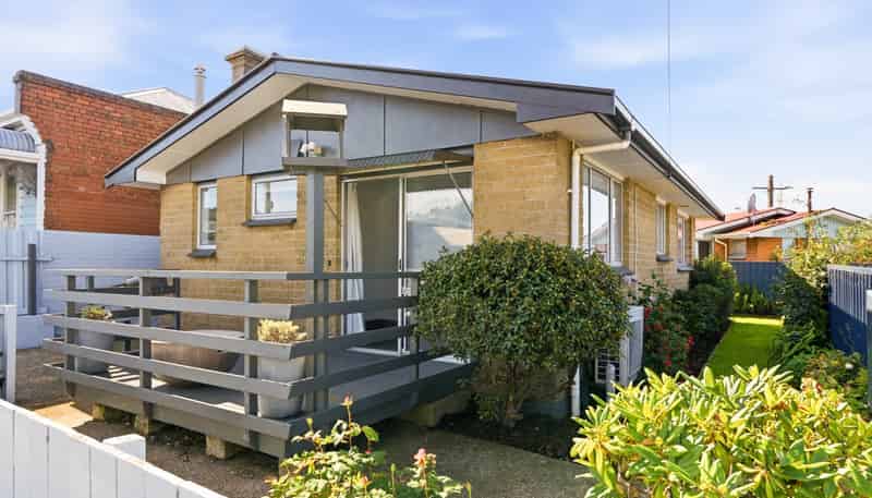 17B Ruskin Terrace, Caversham