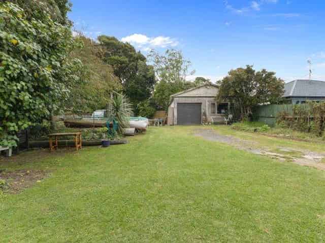 3 Sandspit Road, Waiuku