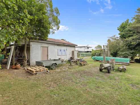 3 Sandspit Road, Waiuku