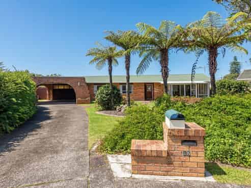 15 Windsor Avenue, Kamo