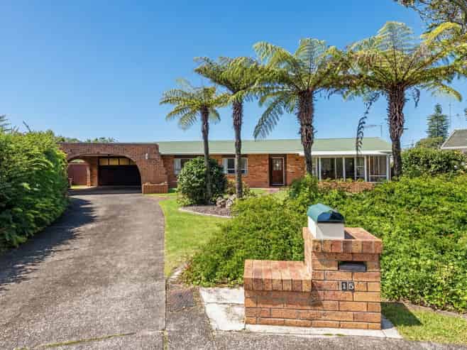 15 Windsor Avenue, Kamo