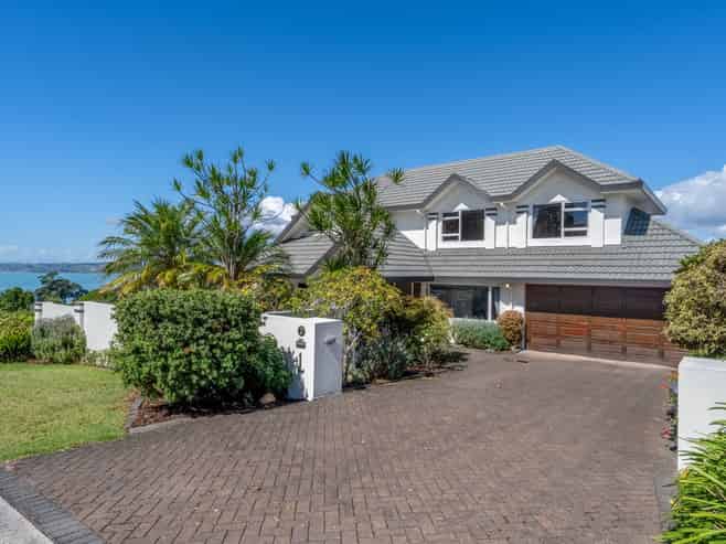 1 Page Point, Mellons Bay