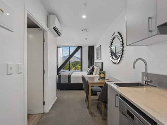 313 (Door/18-24 Frankton Road, Queenstown