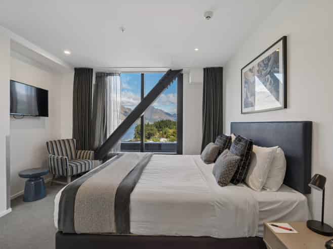 313 (Door/18-24 Frankton Road, Queenstown