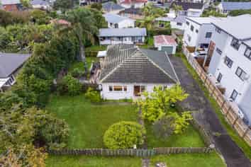 48 Astley Avenue, New Lynn