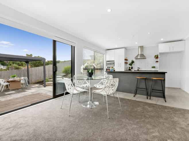 19 Pinebrook Lane, Maraetai