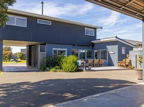 8 Tamarisk Drive, Riversdale