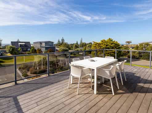 8 Tamarisk Drive, Riversdale