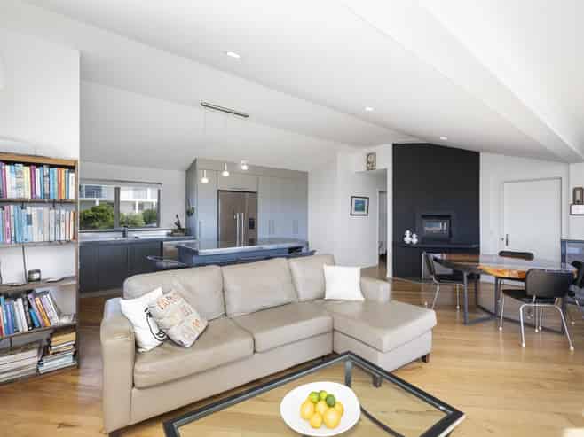 8 Tamarisk Drive, Riversdale