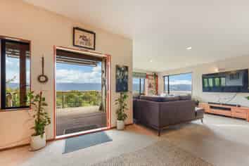 53 Gibbs Road, Collingwood