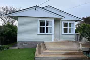 6 Raines Avenue, Forrest Hill