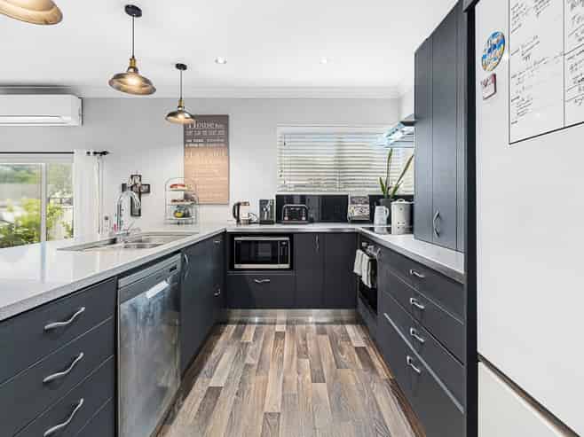 3 Jensen Place, Frankleigh Park