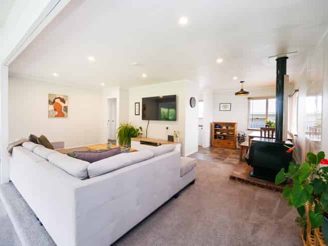 27 Ferndale Place, Feilding