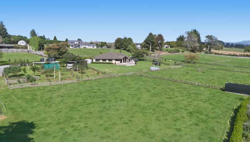 207b Peers Road, Kaimai