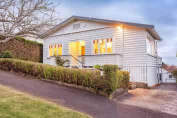  Rewa Road, Three Kings