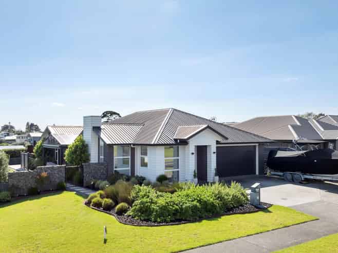 23  Karo Road, Beachlands