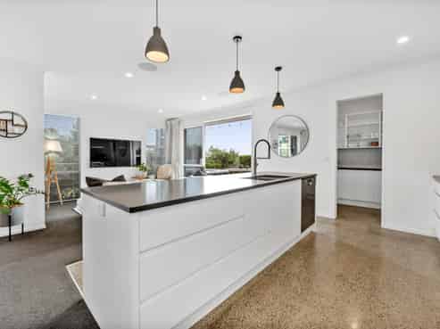 23  Karo Road, Beachlands