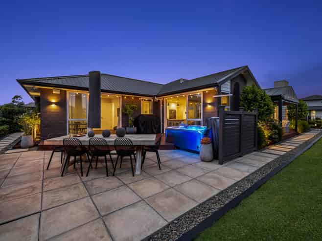 23  Karo Road, Beachlands