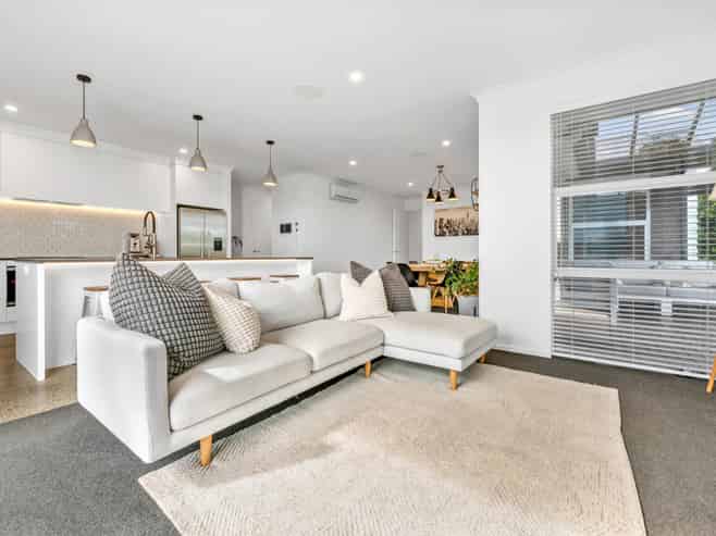 23  Karo Road, Beachlands