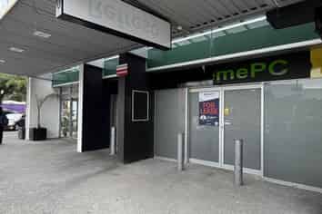 Retail / Cafe Opportunity -  St Lukes Mega centre