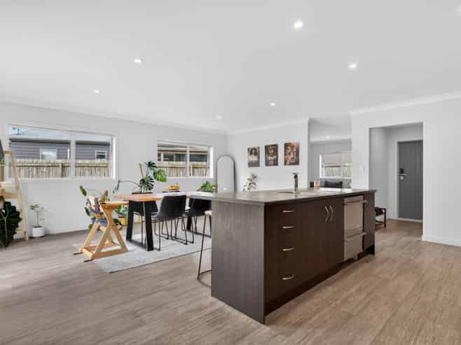 8C  Halyard Way, Mangawhai