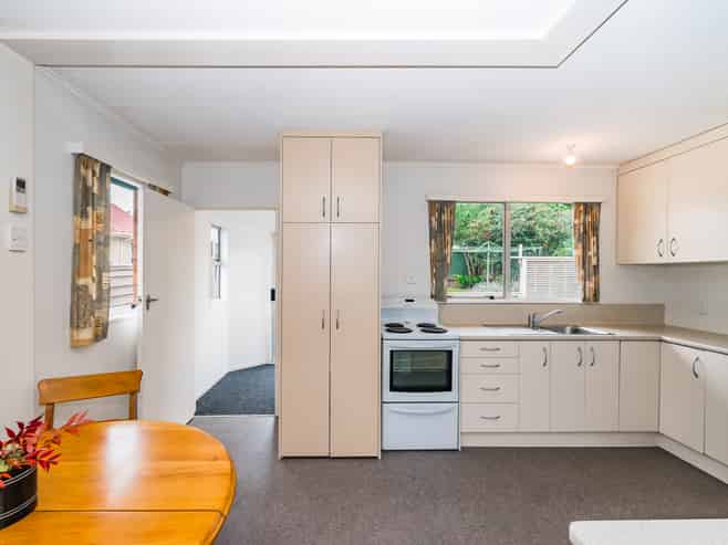 97 Hillcrest Road, Raumati Beach