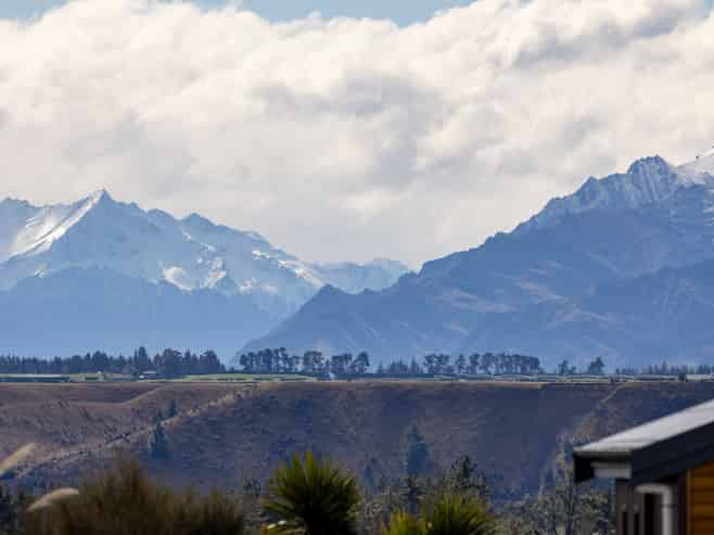 13 Jackson Rise, Luggate