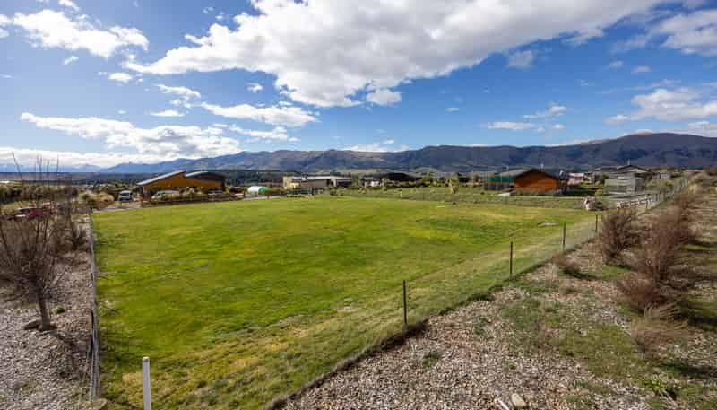 13 Jackson Rise, Luggate