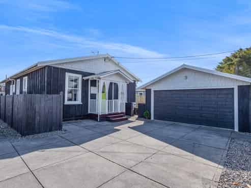 14 Arawa Street, Welbourn